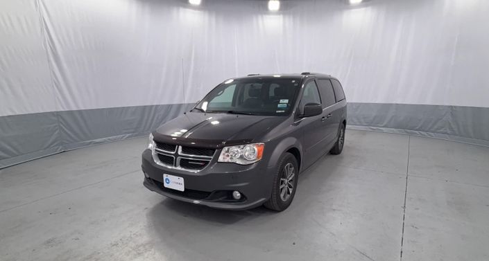 Thumbnail: 2017 Dodge Grand Caravan - 1
