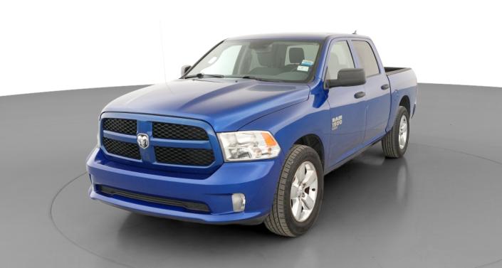 Thumbnail: 2019 RAM 1500 Classic - 1