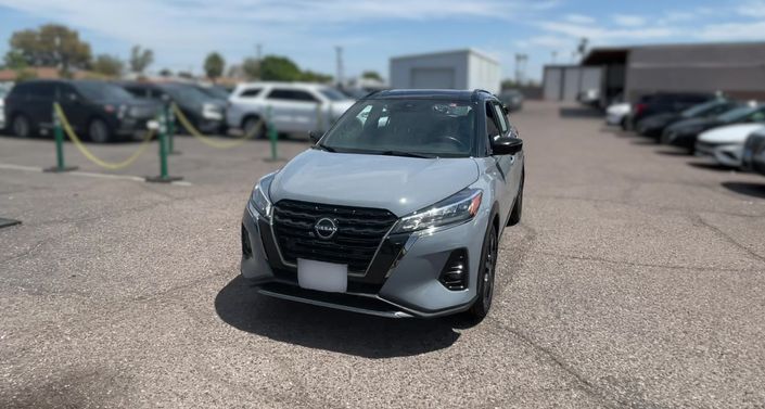 Thumbnail: 2023 Nissan Kicks - 1
