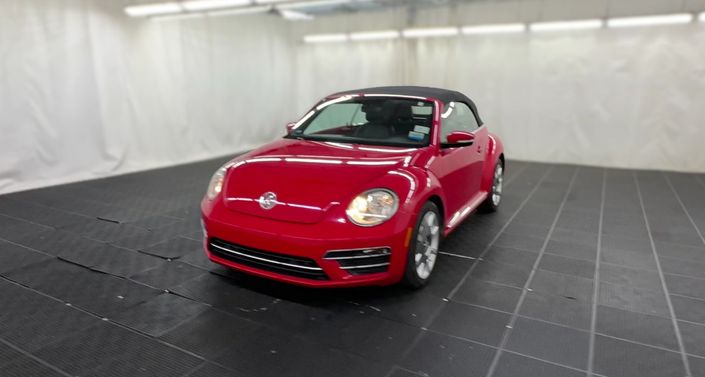 Thumbnail: 2017 Volkswagen Beetle - 1
