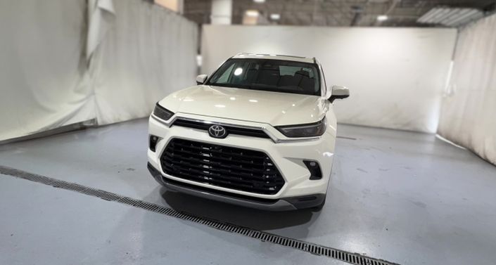 Thumbnail: 2024 Toyota Grand Highlander - 1