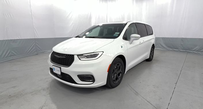 Thumbnail: 2022 Chrysler Pacifica - 1