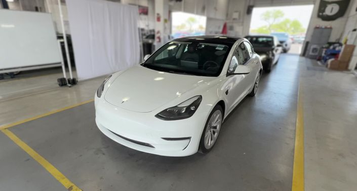 Thumbnail: 2022 Tesla Model 3 - 1