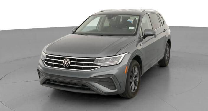 Thumbnail: 2022 Volkswagen Tiguan - 1