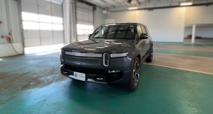 Thumbnail: 2022 Rivian R1S - 1
