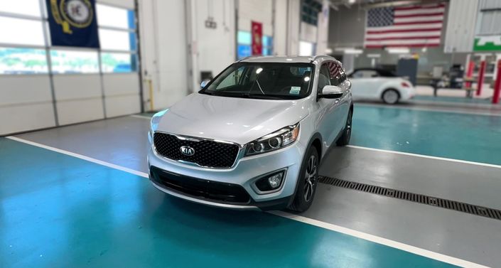 Thumbnail: 2016 Kia Sorento - 1