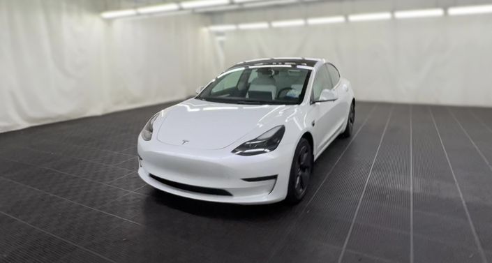 Thumbnail: 2023 Tesla Model 3 - 1