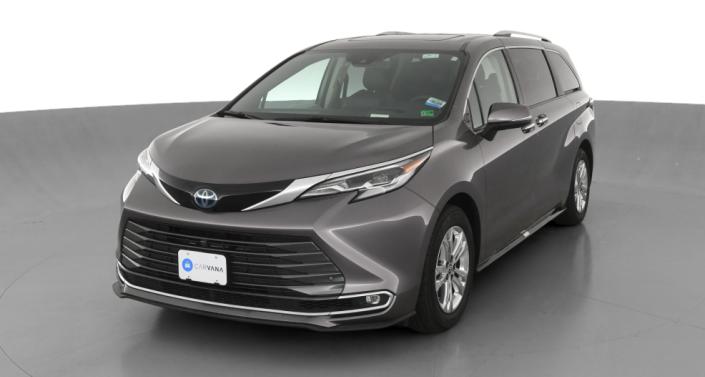 Thumbnail: 2022 Toyota Sienna - 1