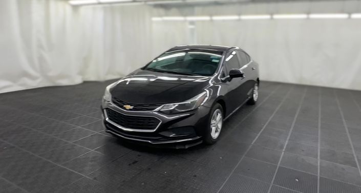 Thumbnail: 2017 Chevrolet Cruze - 1