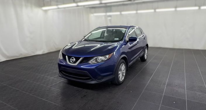 Thumbnail: 2017 Nissan Rogue Sport - 1
