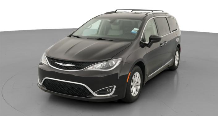 Thumbnail: 2019 Chrysler Pacifica - 1