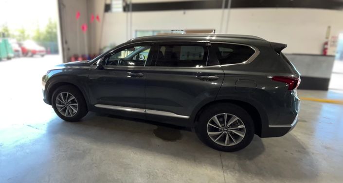 Thumbnail: 2020 Hyundai Santa Fe - 1