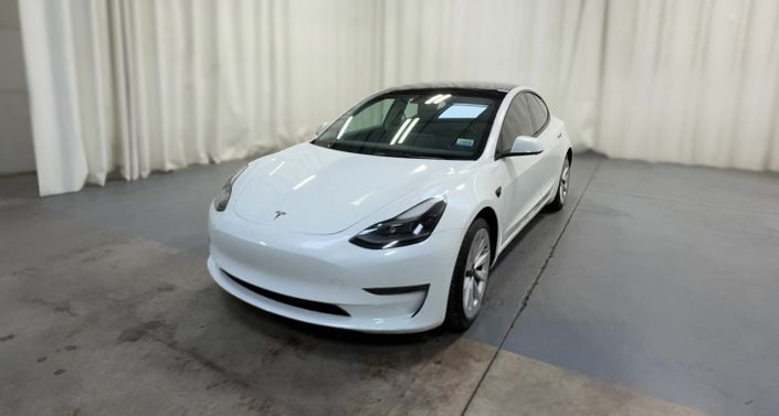 Thumbnail: 2023 Tesla Model 3 - 1