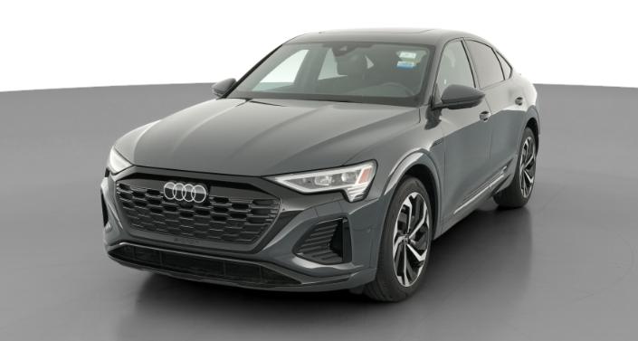 Thumbnail: 2024 Audi Q8 e-tron - 1