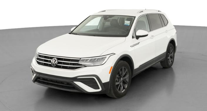 Thumbnail: 2022 Volkswagen Tiguan - 1