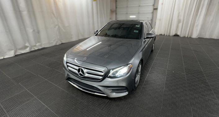 Thumbnail: 2018 Mercedes-Benz E-Class - 1