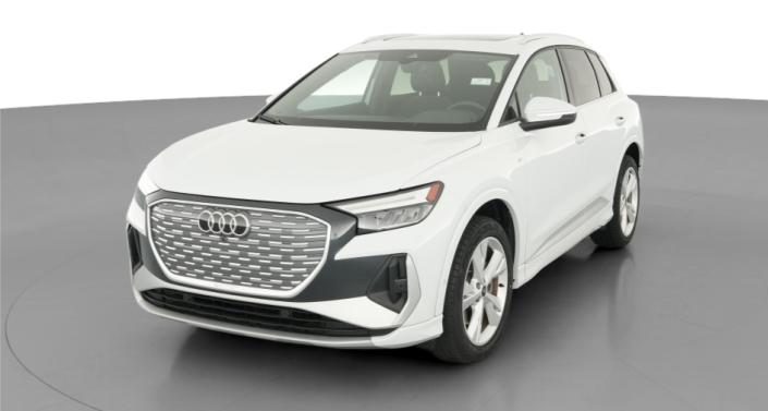 Thumbnail: 2023 Audi Q4 e-tron - 1