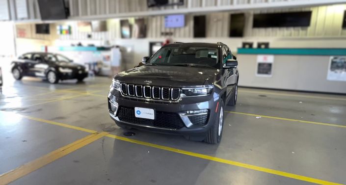 Thumbnail: 2022 Jeep Grand Cherokee - 1