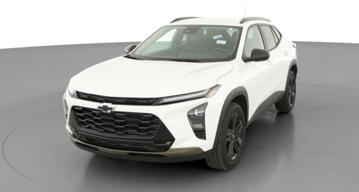Thumbnail: 2025 Chevrolet Trax - 1
