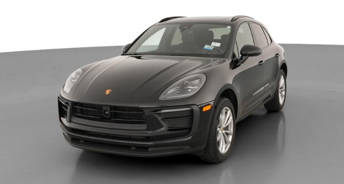 Thumbnail: 2023 Porsche Macan - 1
