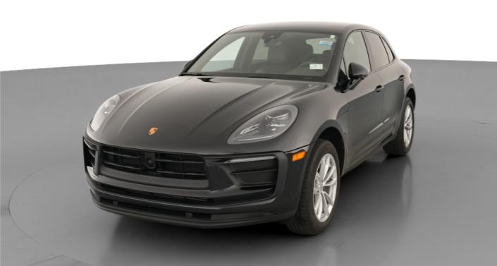 Thumbnail: 2023 Porsche Macan - 1