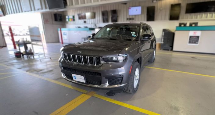 Thumbnail: 2023 Jeep Grand Cherokee L - 1