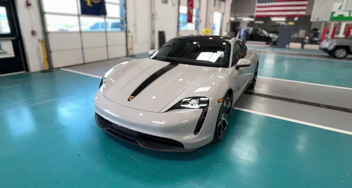 Thumbnail: 2021 Porsche Taycan - 1