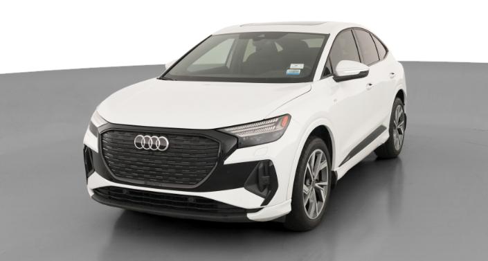 Thumbnail: 2023 Audi Q4 e-tron - 1