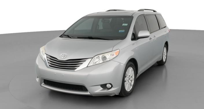 Thumbnail: 2017 Toyota Sienna - 1