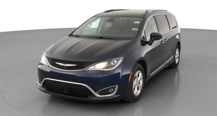 Thumbnail: 2017 Chrysler Pacifica - 1