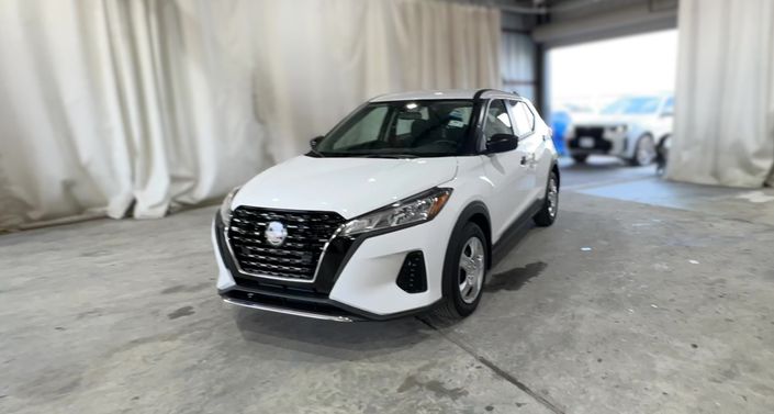 Thumbnail: 2023 Nissan Kicks - 1