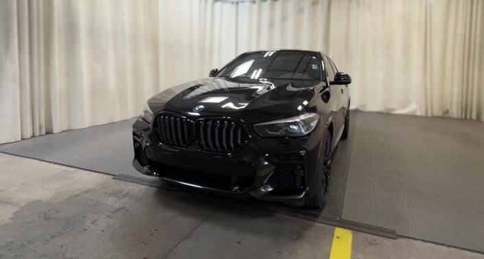 Thumbnail: 2023 BMW X6 - 1