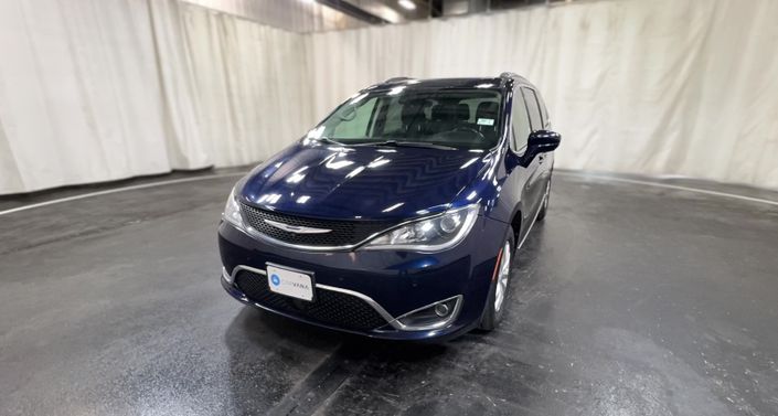 Thumbnail: 2018 Chrysler Pacifica - 1