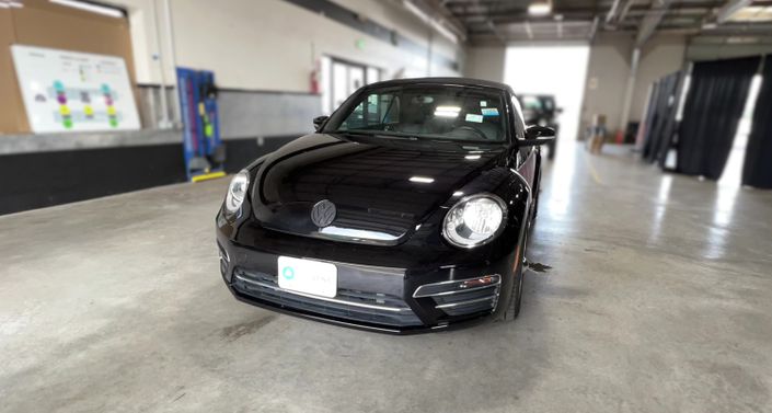 Thumbnail: 2018 Volkswagen Beetle - 1
