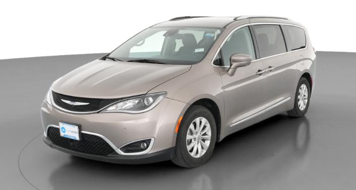 Thumbnail: 2018 Chrysler Pacifica - 1
