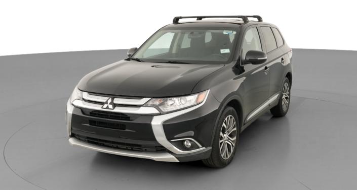 Thumbnail: 2017 Mitsubishi Outlander - 1