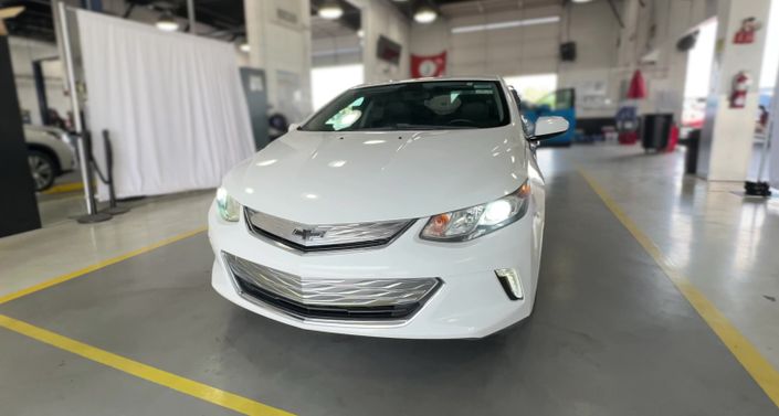 Thumbnail: 2018 Chevrolet Volt - 1