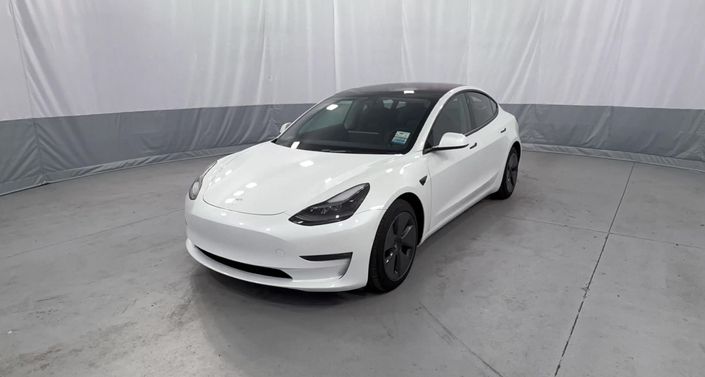 Thumbnail: 2022 Tesla Model 3 - 1
