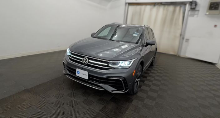 Thumbnail: 2022 Volkswagen Tiguan - 1