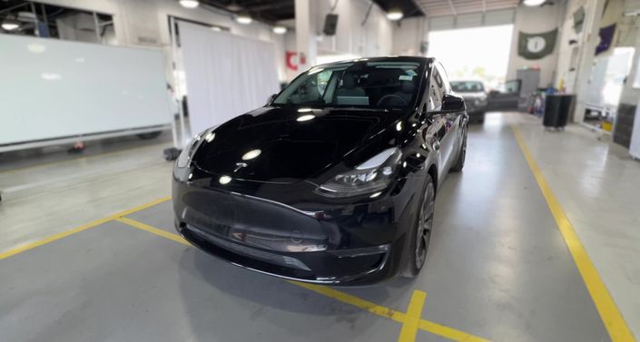 Thumbnail: 2023 Tesla Model Y - 1