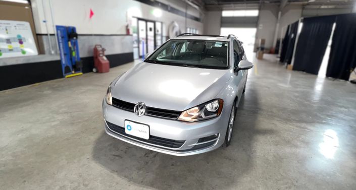 Thumbnail: 2016 Volkswagen e-Golf - 1