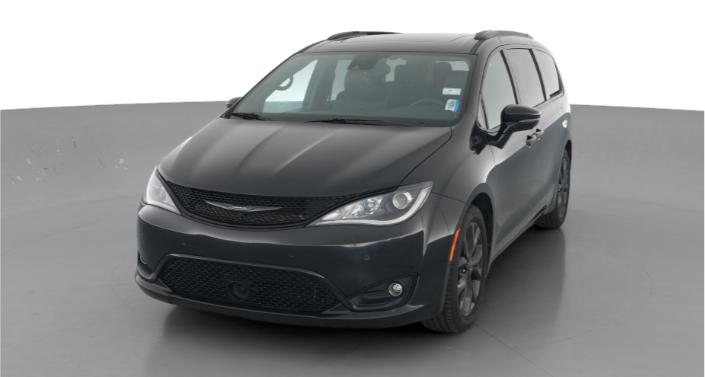 Thumbnail: 2019 Chrysler Pacifica - 1