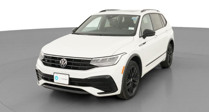 Thumbnail: 2022 Volkswagen Tiguan - 1