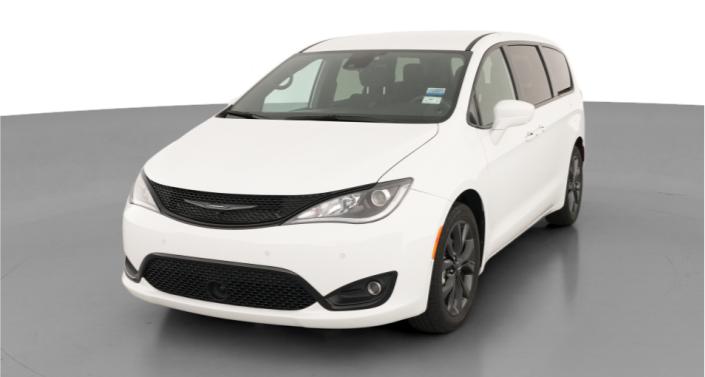 Thumbnail: 2019 Chrysler Pacifica - 1