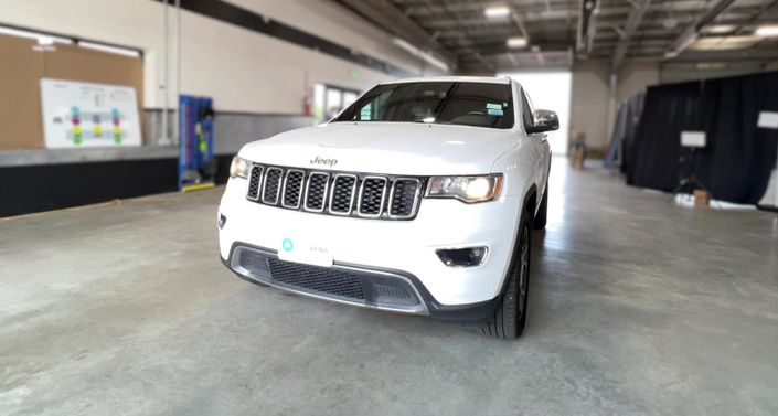 Thumbnail: 2019 Jeep Grand Cherokee - 1