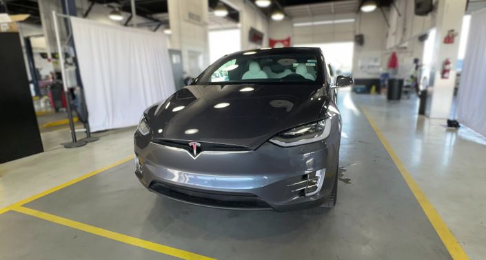 Thumbnail: 2020 Tesla Model X - 1