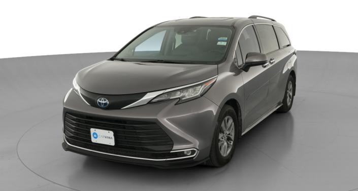 Thumbnail: 2021 Toyota Sienna - 1