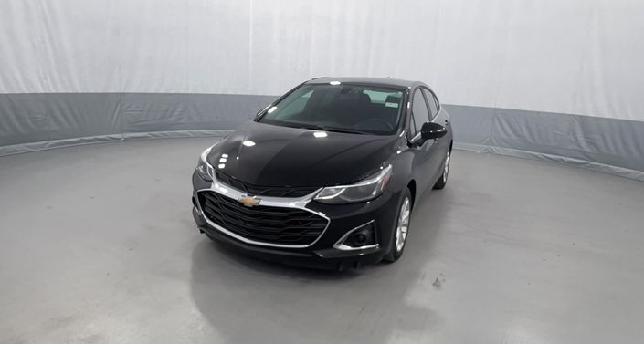 Thumbnail: 2019 Chevrolet Cruze - 1