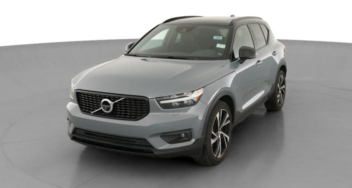 Thumbnail: 2022 Volvo XC40 - 1