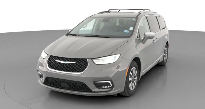 Thumbnail: 2021 Chrysler Pacifica - 1
